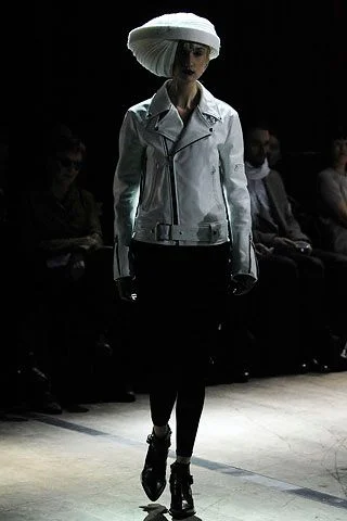 Look 1